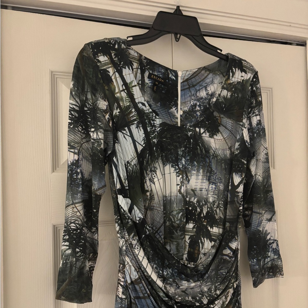 ESCADA Elmonde Black and Gray 3/4 Sleeve Abstract Terrarium Dress - Picture 4 of 9